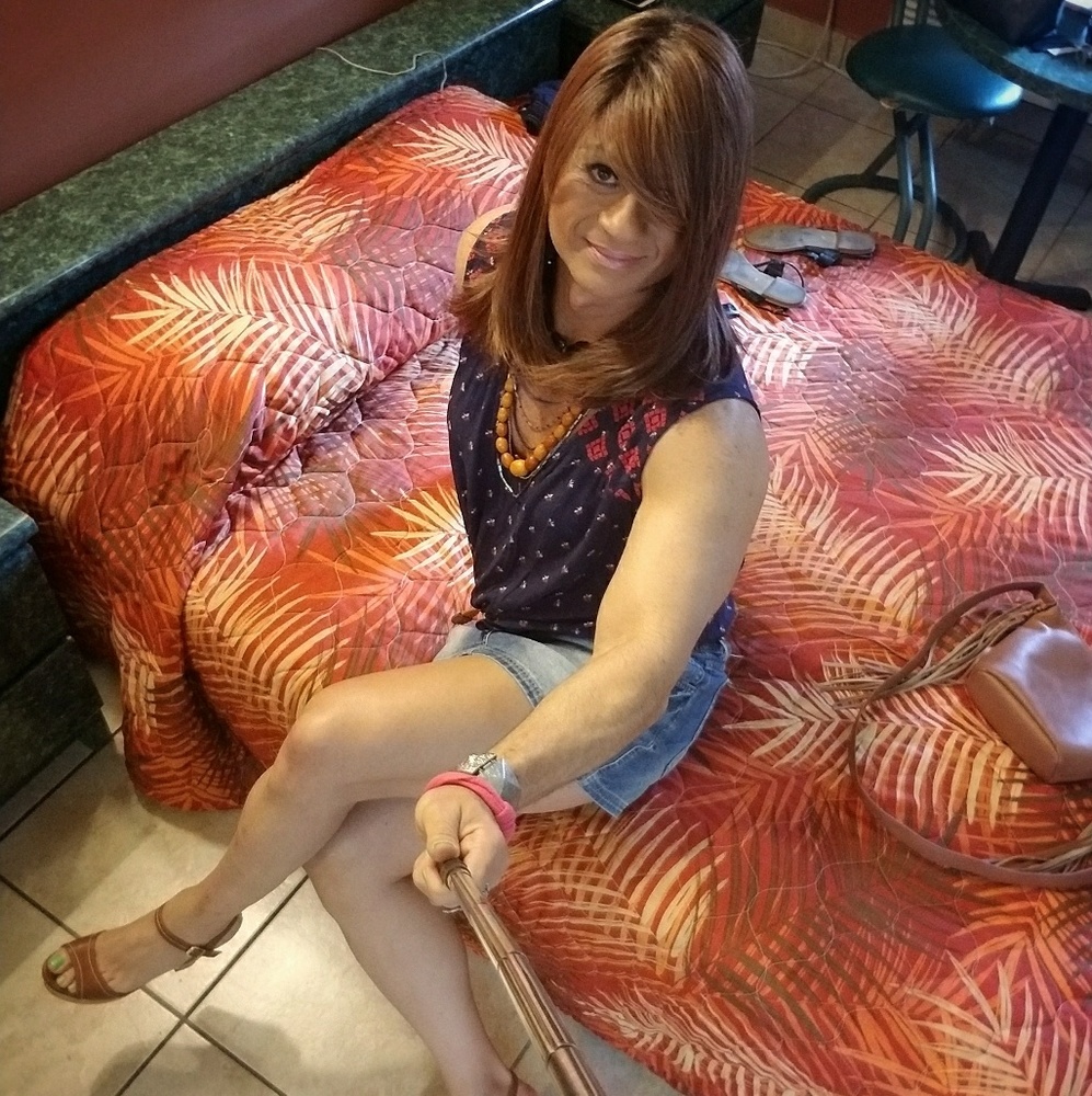 Meet your Posher, Linda